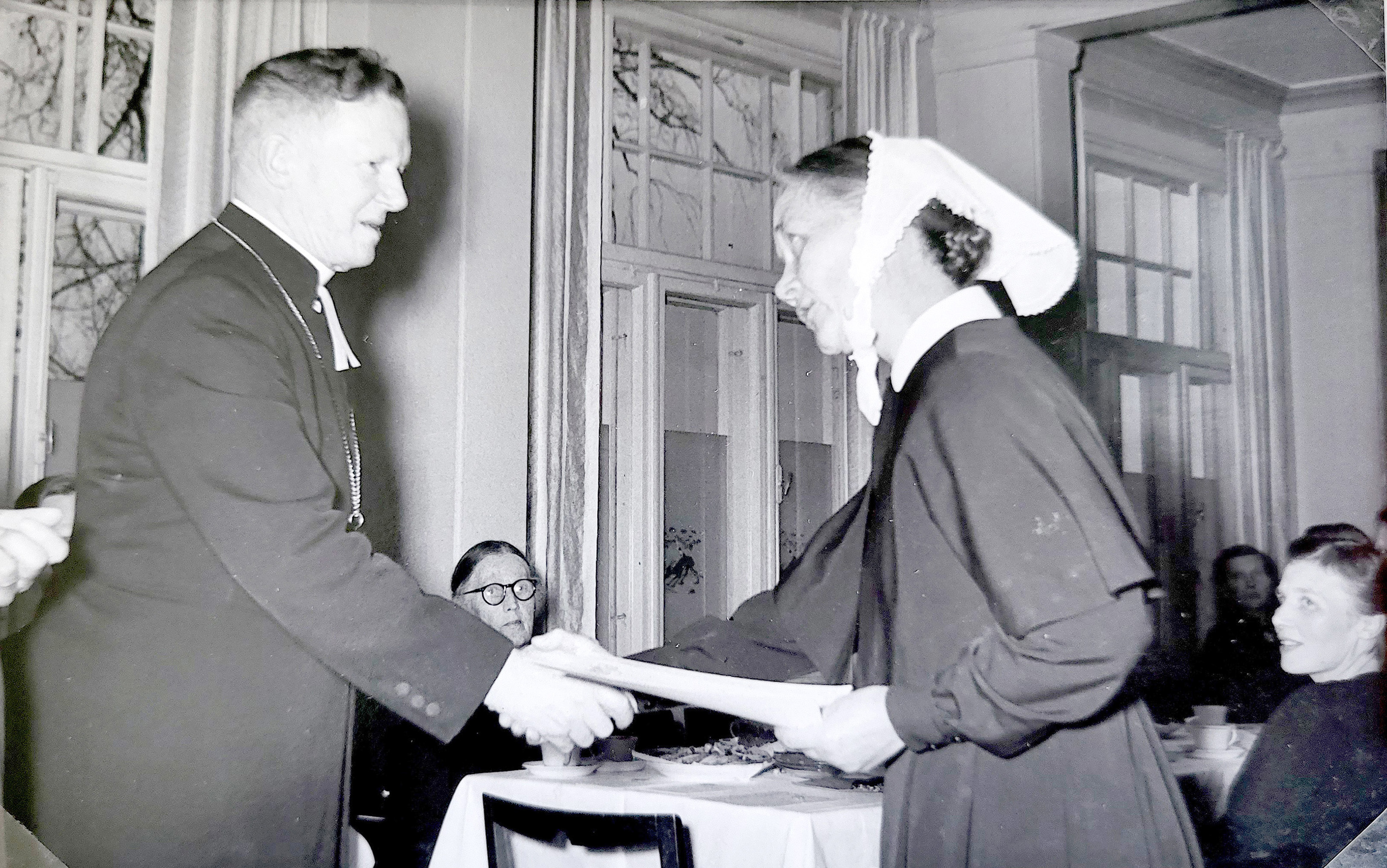 diakonissa eine laaksonen 1955 piispalta.. 72.jpg